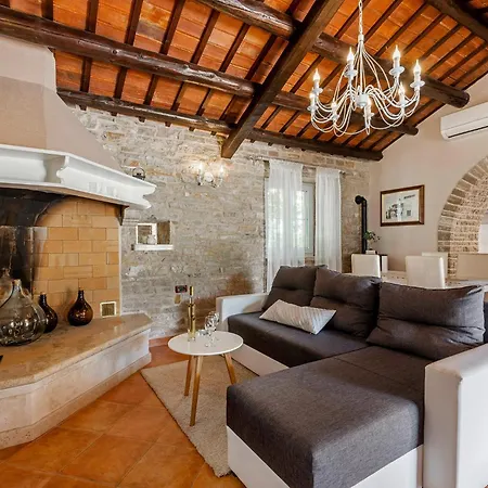 Ferienhaus Istranka In Frkeči Barban