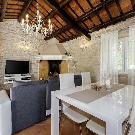 Ferienhaus Istranka In Frkeči *