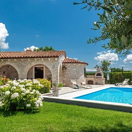 Istranka In Frkeči * Barban